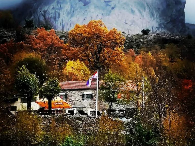 Doček Nove godine pod Velebitom