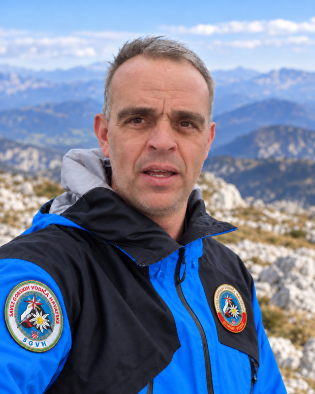 Krešimir Gracin, planinski i gorski vodič